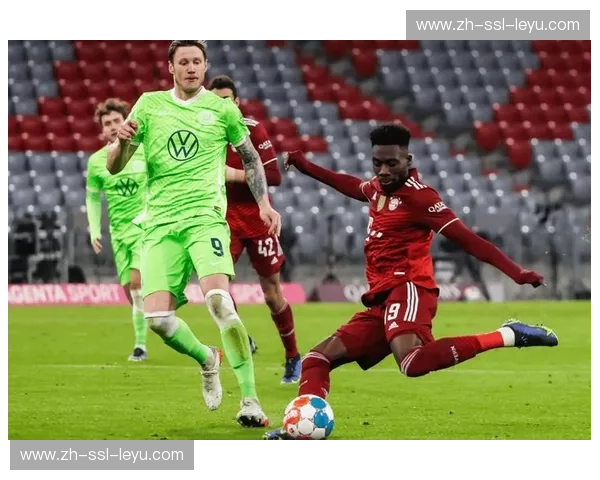 拜仁高位压迫快速传导，进攻三区持续施压成控场新范式