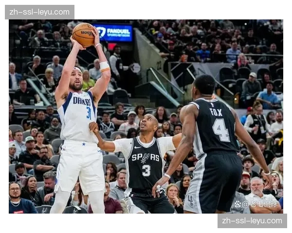 独行侠三连败陷入困境 防守端被轻松突破暴露体系问题 独行侠三连败陷入困境 防守端被轻松突破暴露体系问题